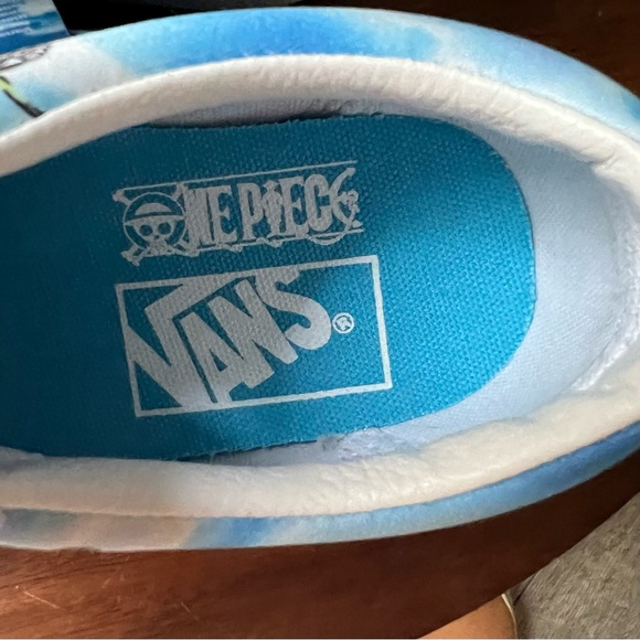 Vans One Piece x Old Skool 'Devil Fruit' - Picture 5 of 9